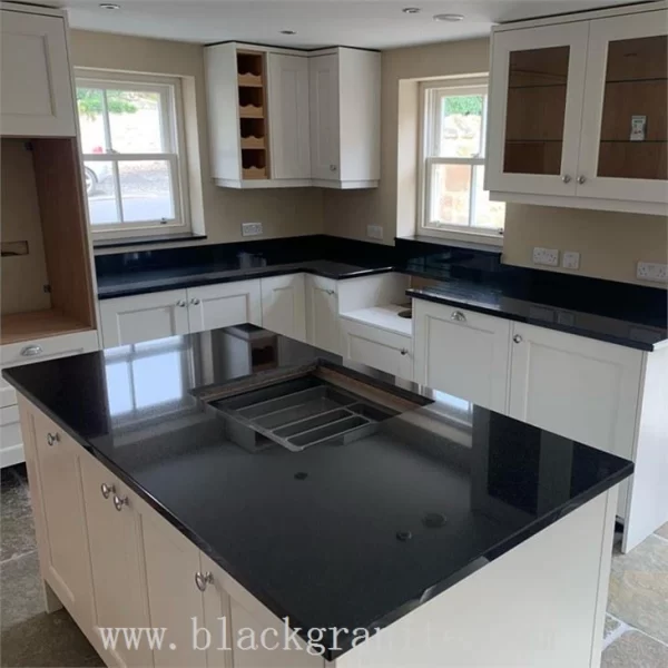 Black Granite Worktop and Island Top for Kitchen