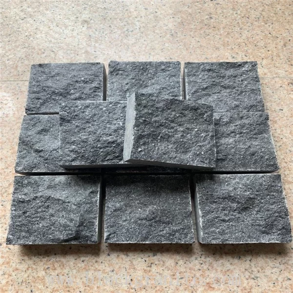 Black and Dark Grey Granite Cobble Setts