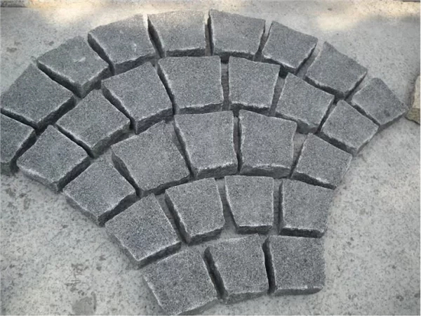 G654 Dark Grey Granite Natural Split Tumbled Cobblestone Pavers