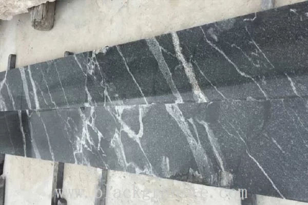 Jet Black Granite Slabs for Kitchen and CounterTops