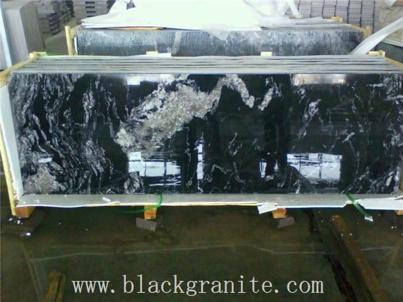 Black and White Granite CounterTops for Kitchen