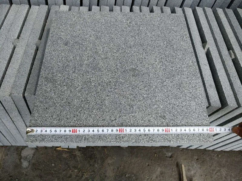 China Dark Grey Granite Flamed Pavers