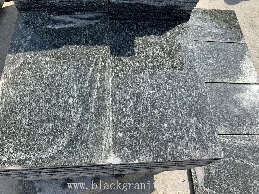 Black Forest Granite Leathered Slabs for Flooring