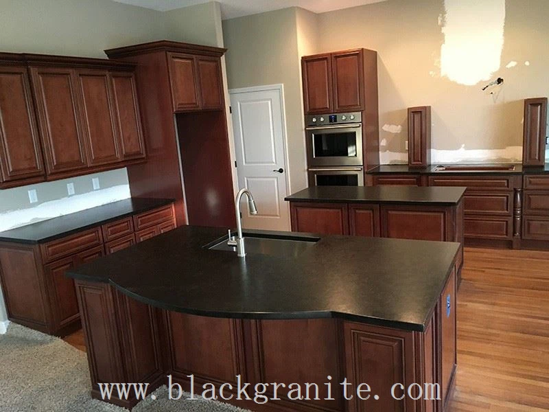 Black Granite Worktop and Island Top for Kitchen