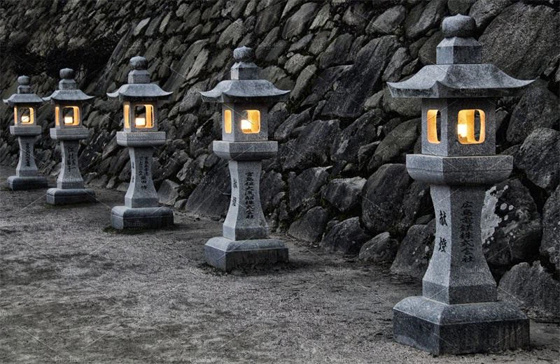 Black Stone Lanterns