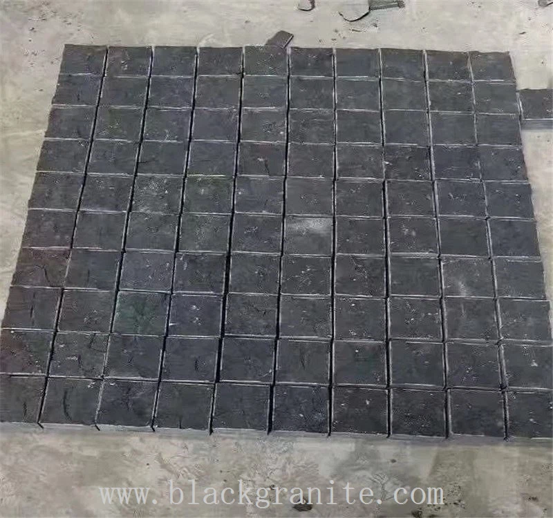 Black and Dark Grey Granite Cobble Setts