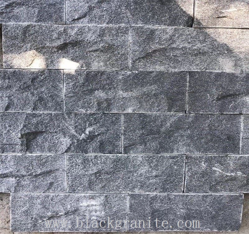 Black and Dark Grey Granite Cobble Setts