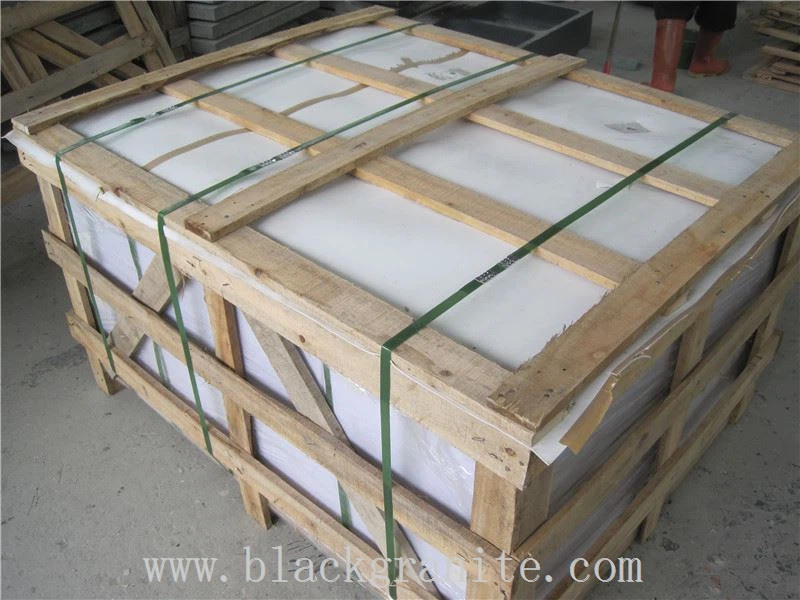 Dark Black Granite Slabs for Paving packing