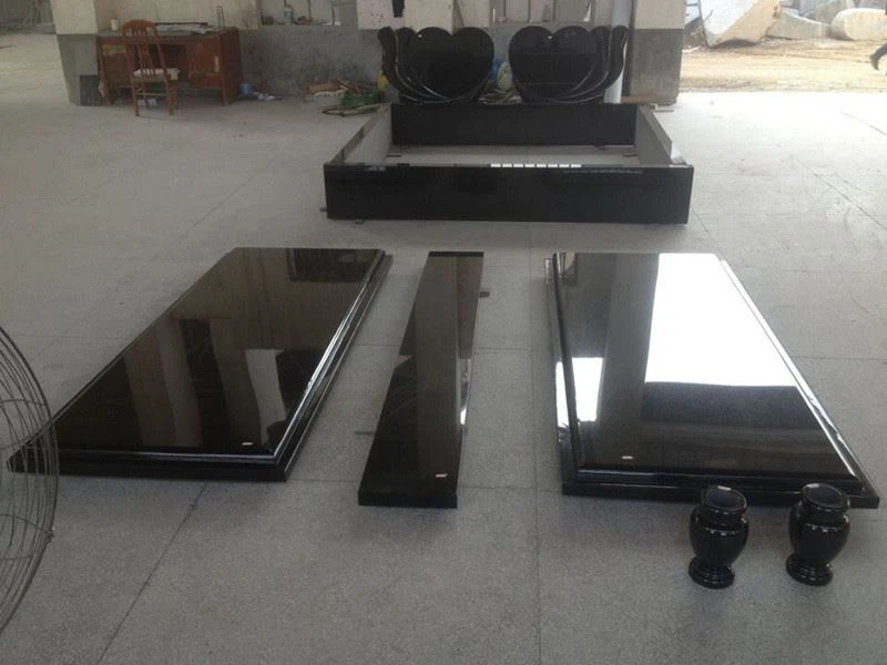 Natural Polished Black Granite Monument And Tombstones