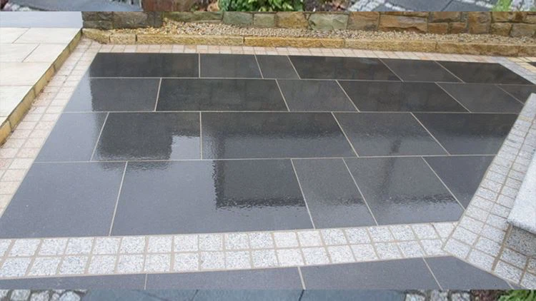 Sealing Flamed Black Granite Paving