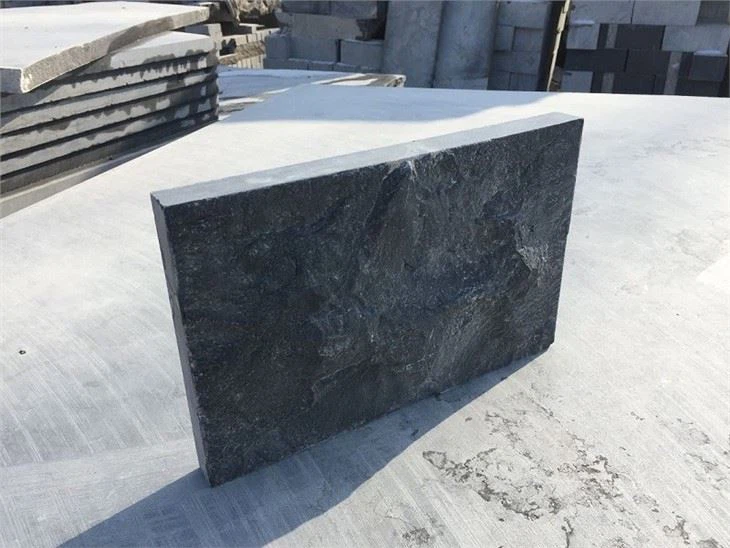 black limestone wall capping